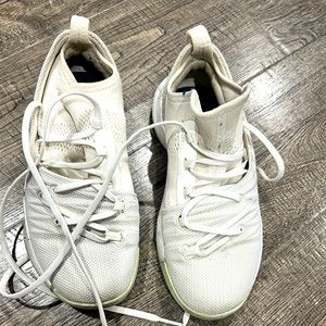 Underarmour Boys Sneakers Size 1Y